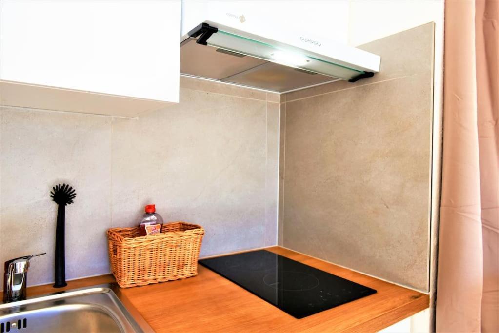 Embnb - Studio Near Geneva - S204,4 Etrembieres Bagian luar foto