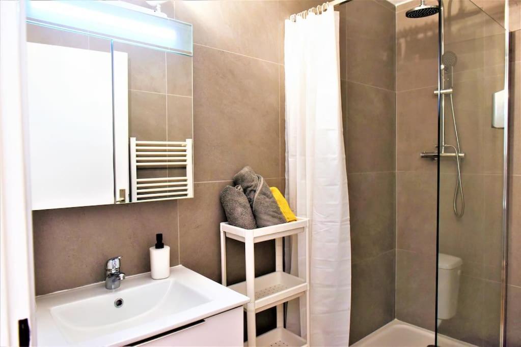 Embnb - Studio Near Geneva - S204,4 Etrembieres Bagian luar foto